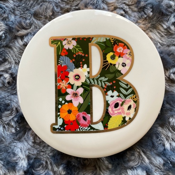 Mia Charra Ceramic Initial B Keepsake Trinket Holder - Picture 4 of 9
